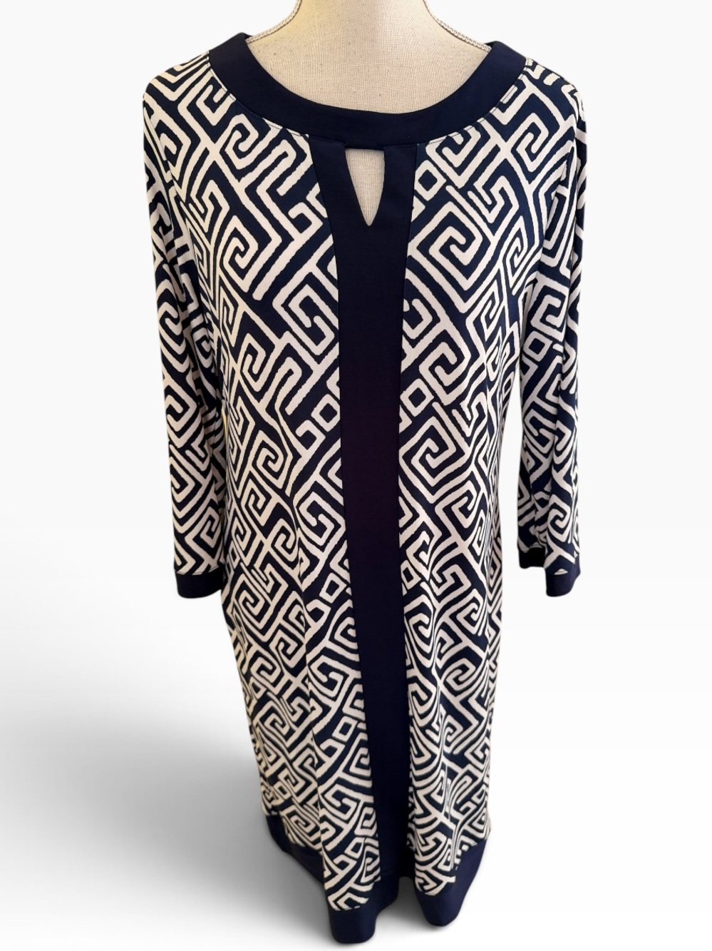 Chico's Navy/Cream Greek Key Geometric Keyhole 3/4 Sleeve Shift Dress 1(8)